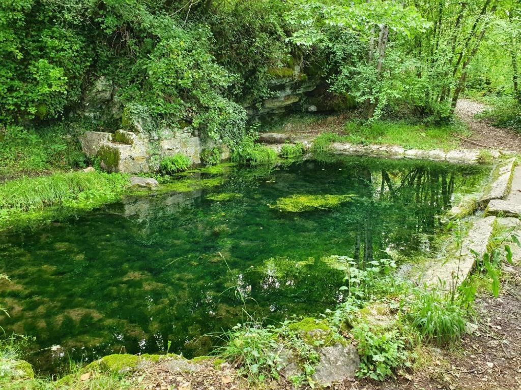 Gite sur le causse de St CHELS, charme sport et détente Saint-Chels Esterno foto